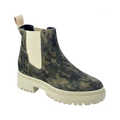 Camryn Camo
